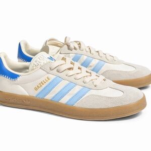 Adidas Gazelle Cream & Baby Blue Sneakers – New Condition – Gum Sole